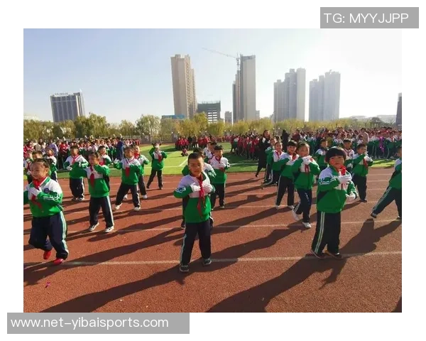 足球场上的唐诗韵律与激情交融的美丽篇章 足球场上的唐诗韵律与激情交融的美丽篇章